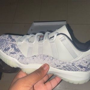 Jordan 11 low Snakeskin